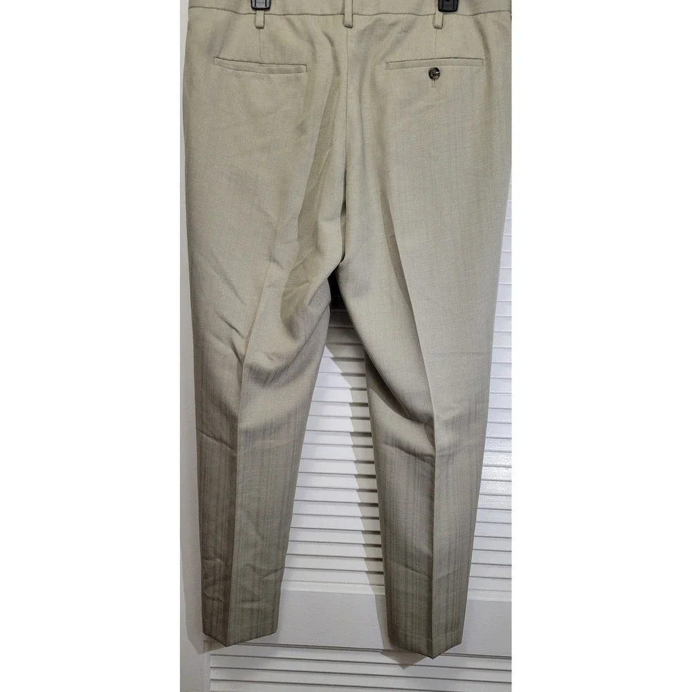 Van Heusen Mens Tan Flat Front Dress Pants Khaki Trousers 36x30 501M118